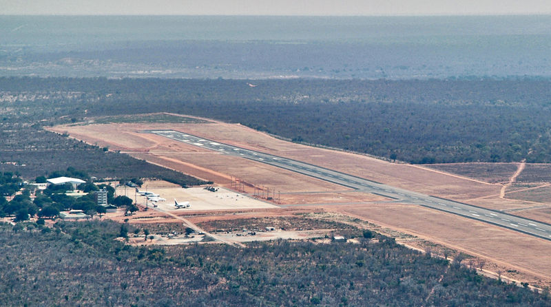 File:Livingstone Airport.jpg